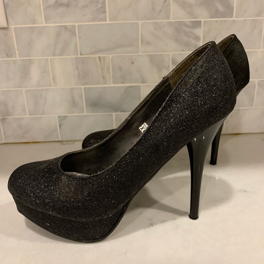 Black sparkly heels